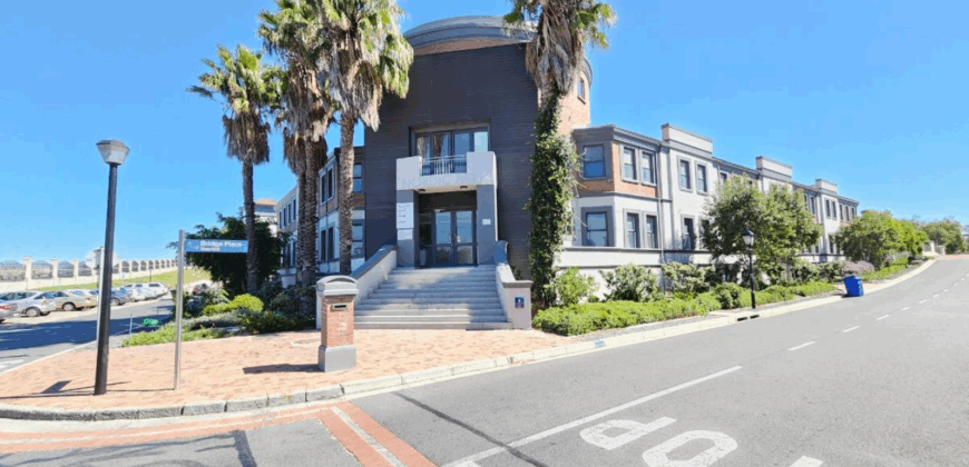 131m2 – 15 Boundary Road, Century City, Penthouse